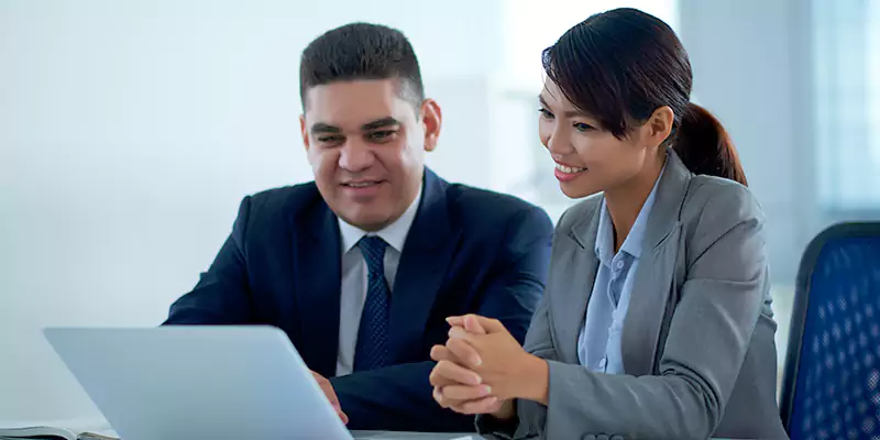 Why Partner with the Best TN Visa Consultants for Canadian Applicants for Sri Lanka?